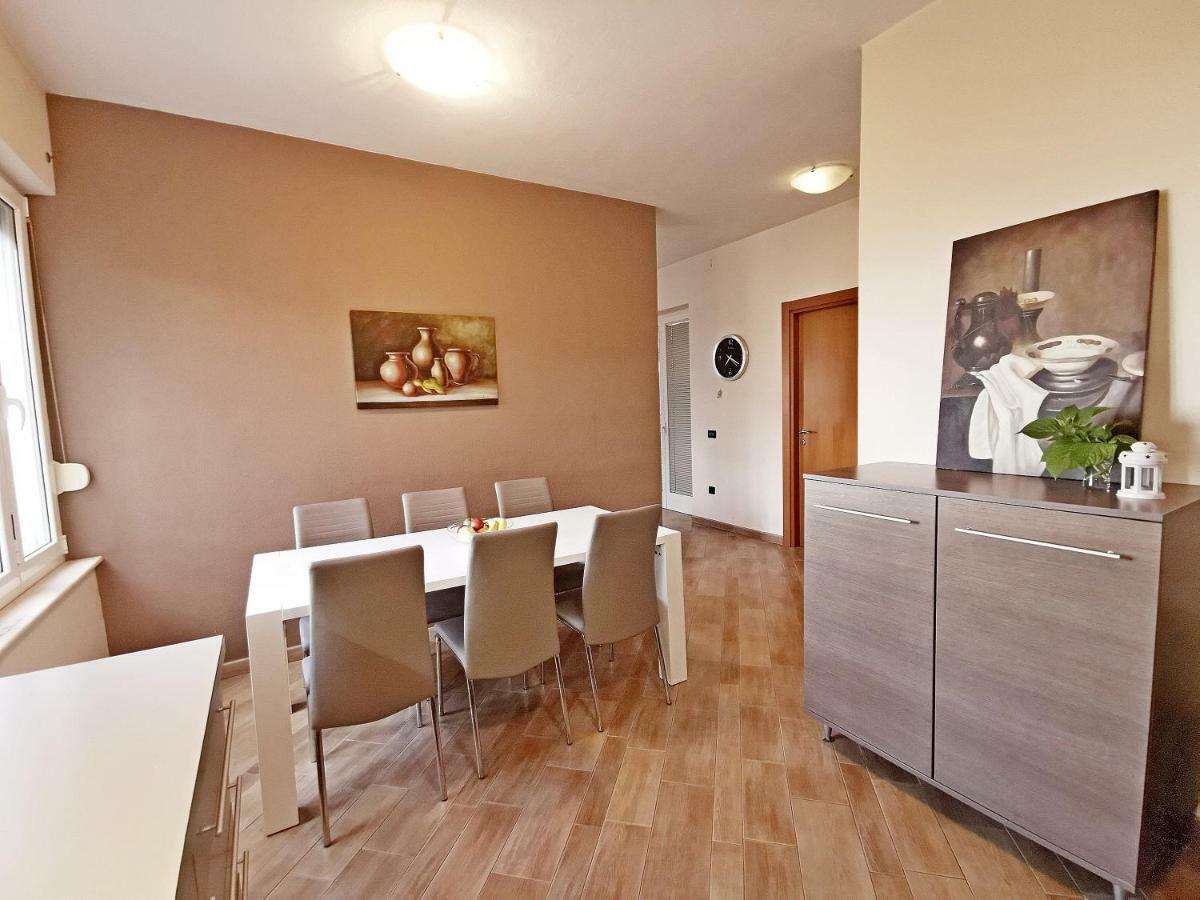 Golden View Apartment Rijeka Bagian luar foto