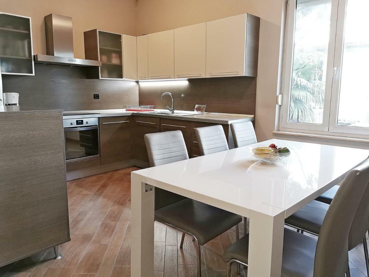 Golden View Apartment Rijeka Bagian luar foto